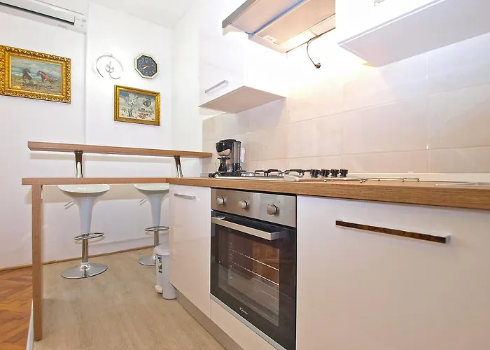 Daire Paulina 1347 Pula